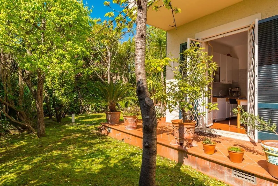 Villa Annie Forte dei Marmi Italie
